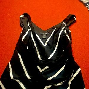 White House Black Market Maxi Dress size small